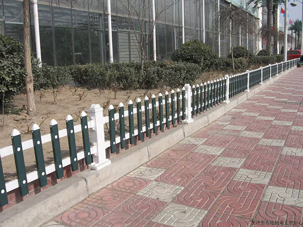 市政草坪護(hù)欄